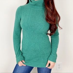 Theory 100% Wool Green Turtleneck Sweater, Size Large